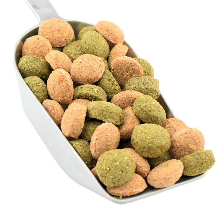 SÜTI NASI - 20% lenmag tartalmú jutalomfalat lovak részére. Amit a kutyák is szívesen fogyasztanak!